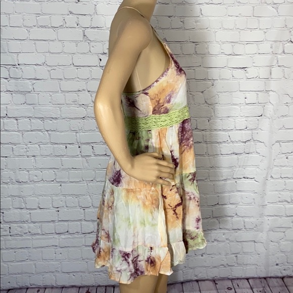 Tie dye criss cross low cut back dress - Picture 4 of 5